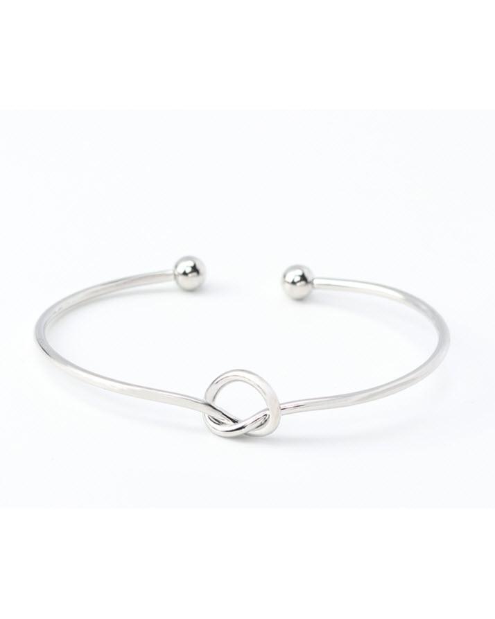 Knot Shaped Silver Plated Bracelet