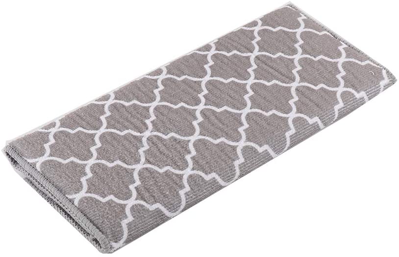 Random Color & Design Foldable Microfiber Dish Drying Mat 38 x 50 cm, Space-Saving Lightweight Design Dish Drainer Mat