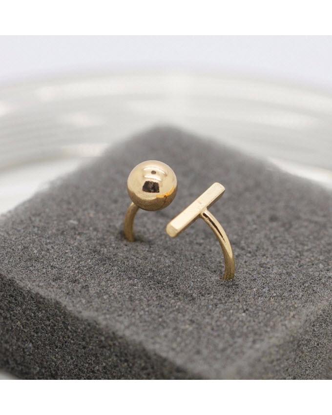 Gold Bar with Ball Ring