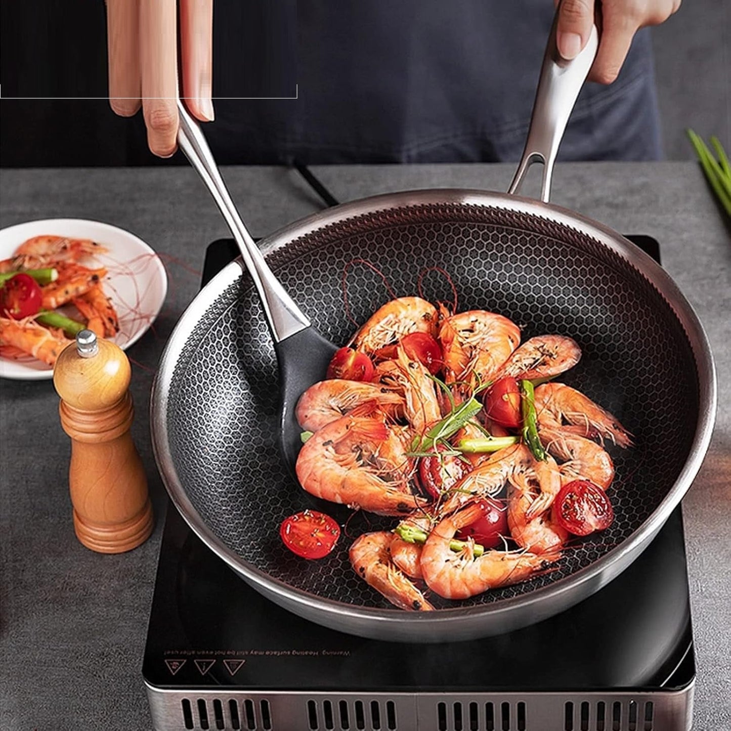 Double Sided Honeycomb Laser Coated Wok With Handle & Lid